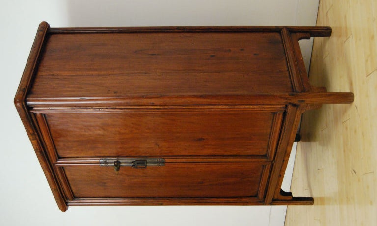 19th century Chinese Cabinet