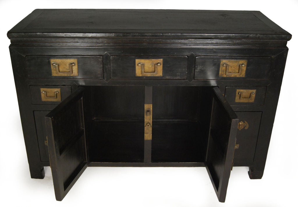 Chinese Sideboard In Excellent Condition In Chicago, IL