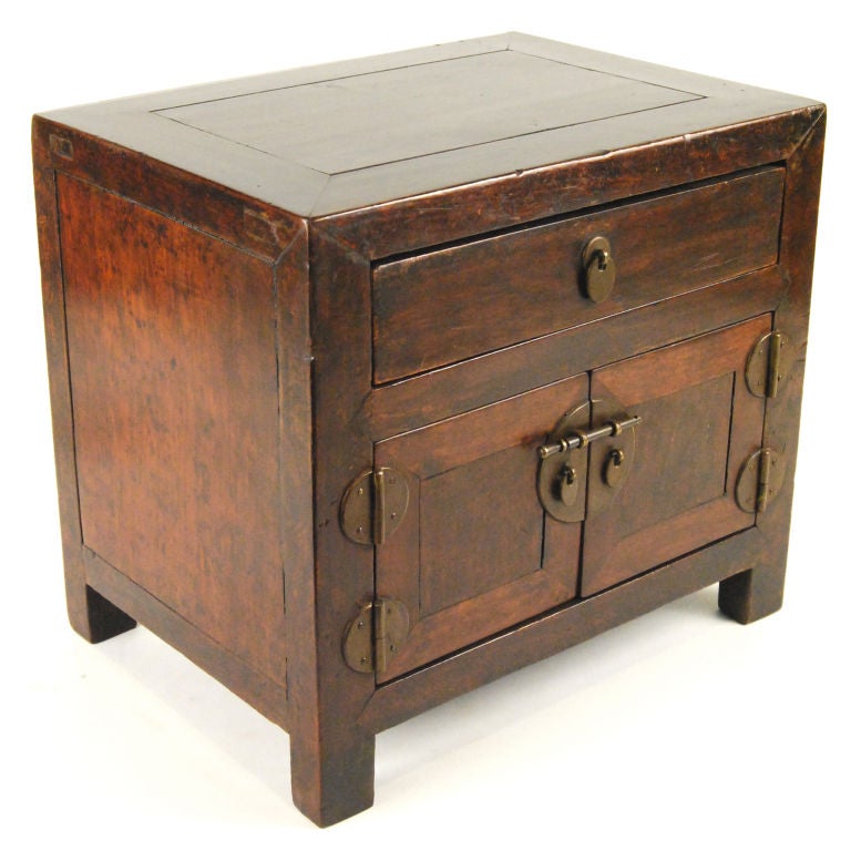 A 19th century Chinese scholars' chest for keeping seals, ink, and inkstones neatly stored on the scholar's desk.<br />
<br />
Pagoda Red Collection #:  DVA007<br />
<br />
<br />
Keywords:  Chest, miniature, Chinese, China, jewelry, cabinet