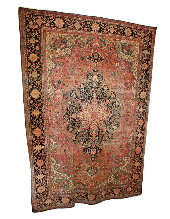 Antique Farahan Sarouk Carpet - Rug For Sale