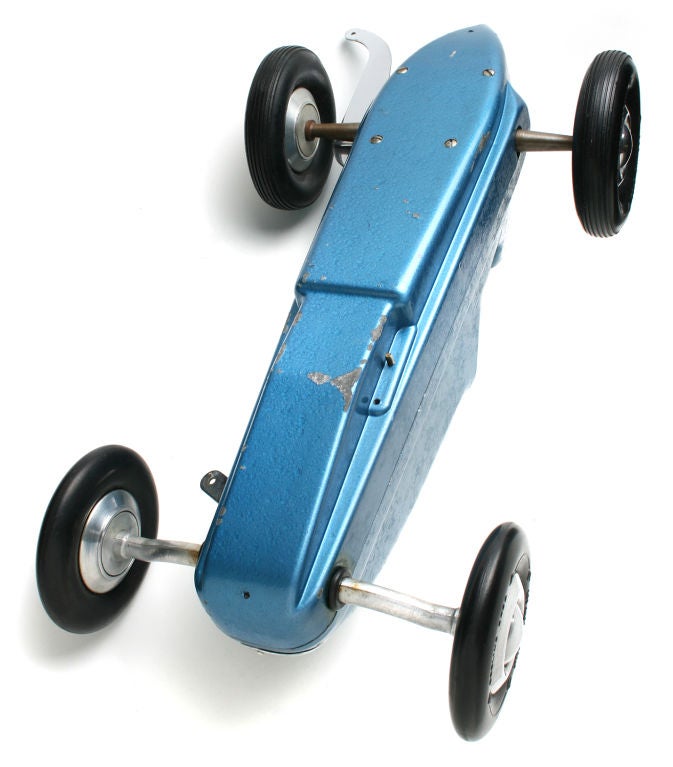 Dooling Gas Powered 1946 Tether Racer Toy Car 2