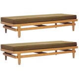 Pair of Bertrand Goldberg daybed