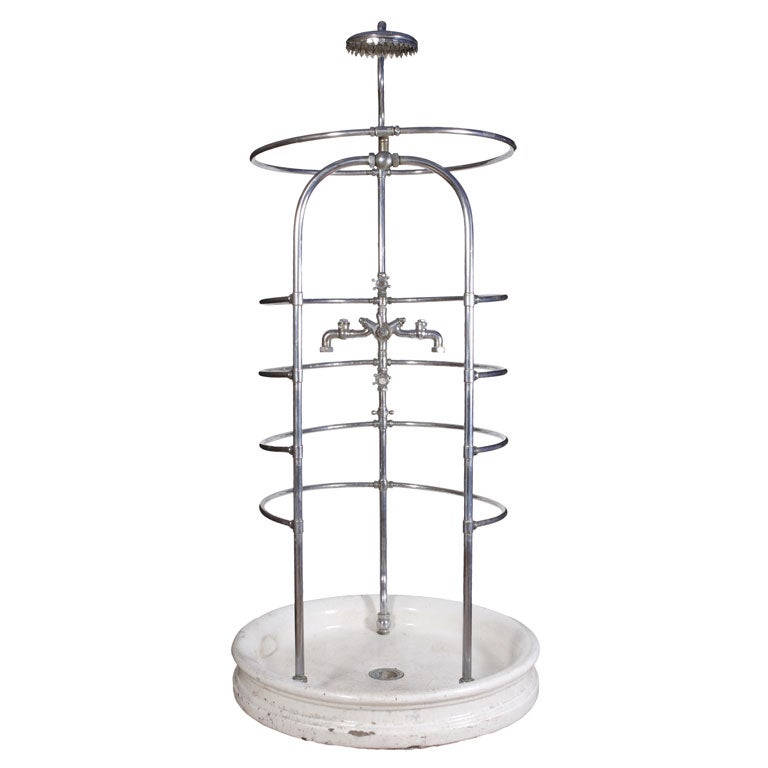 NEEDLE SHOWER WITH BASIN