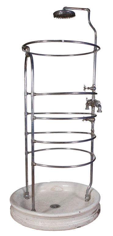 NEEDLE SHOWER WITH BASIN