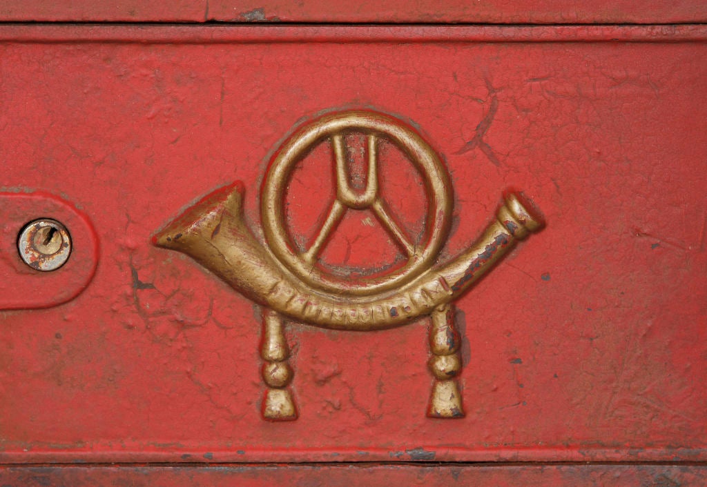 20th Century CAST IRON MAILBOX
