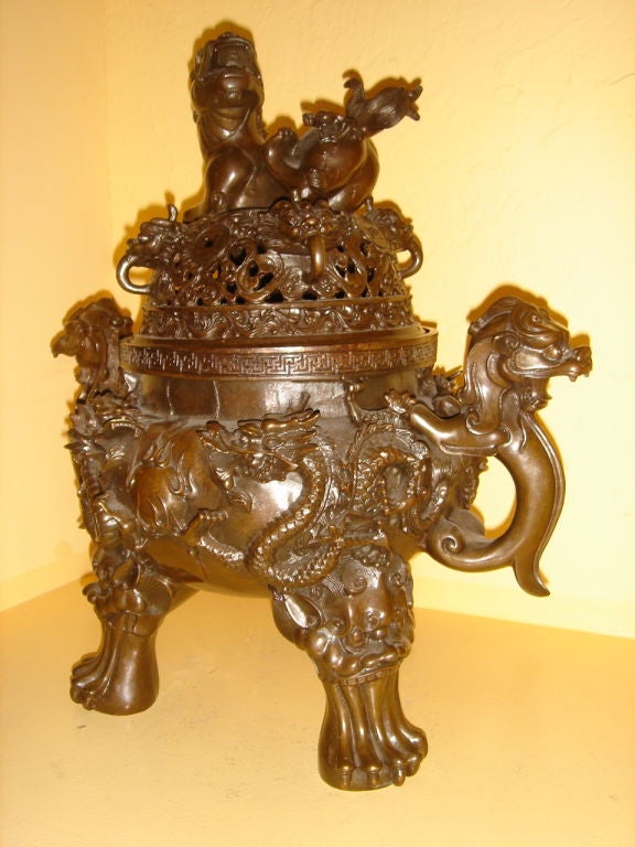 Chinese Bronze incense container
