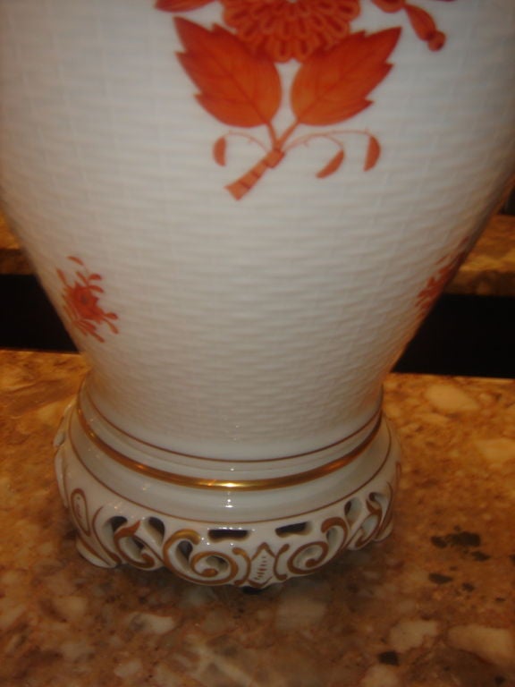 wonderfully made Herend poecelain Lamp pattern Chinese Bouquet/Rust basketweave with silk shade Retasil $1,015.00