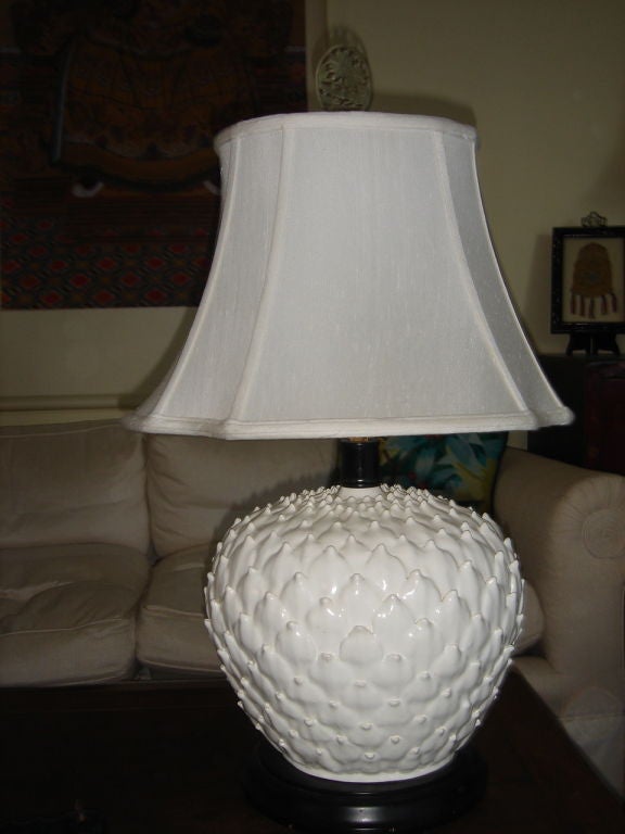 Artichoke Table Lamp In Excellent Condition In Sarasota, FL