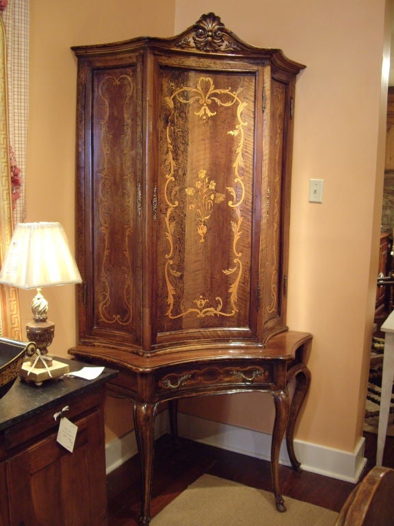 18th-early 19th century elegant and unusual walnut Italian inlaid corner 1 draw table and 3 door cabinet.