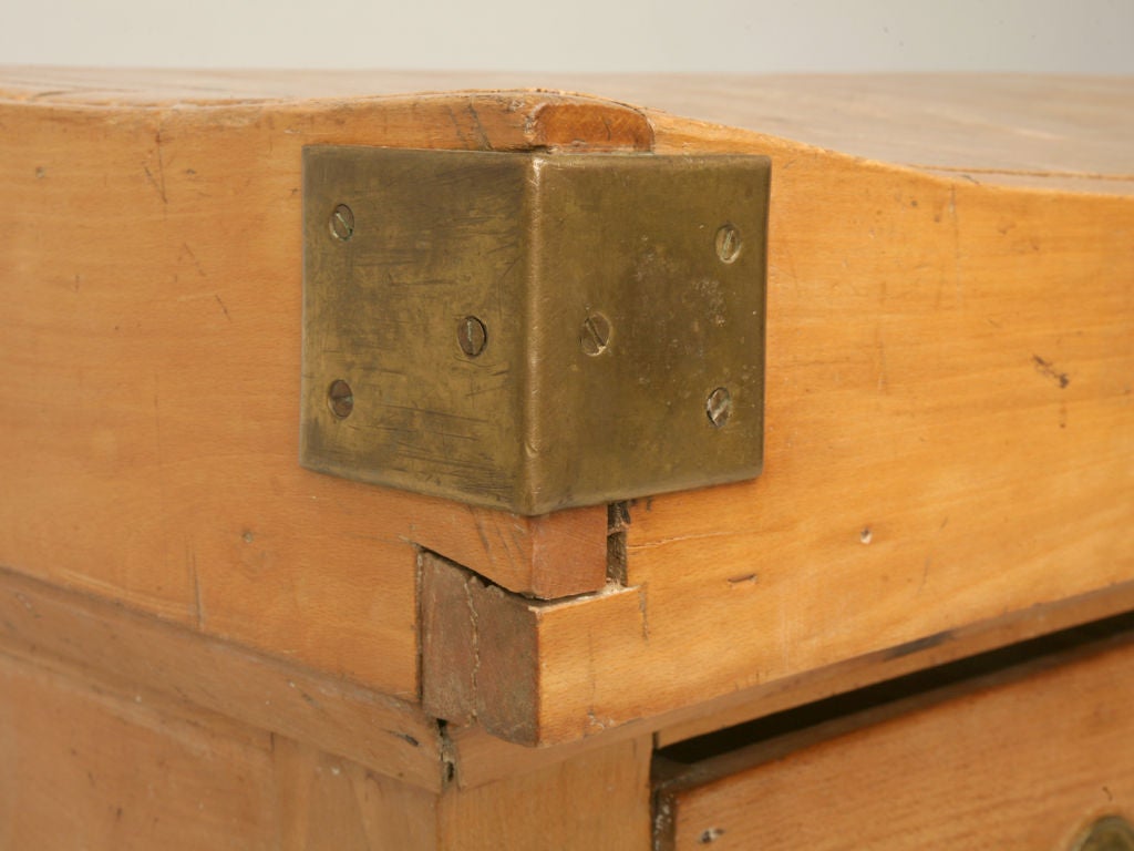 Original American Maple Butcher Block with Drawers, circa 1920 In Good Condition In Chicago, IL