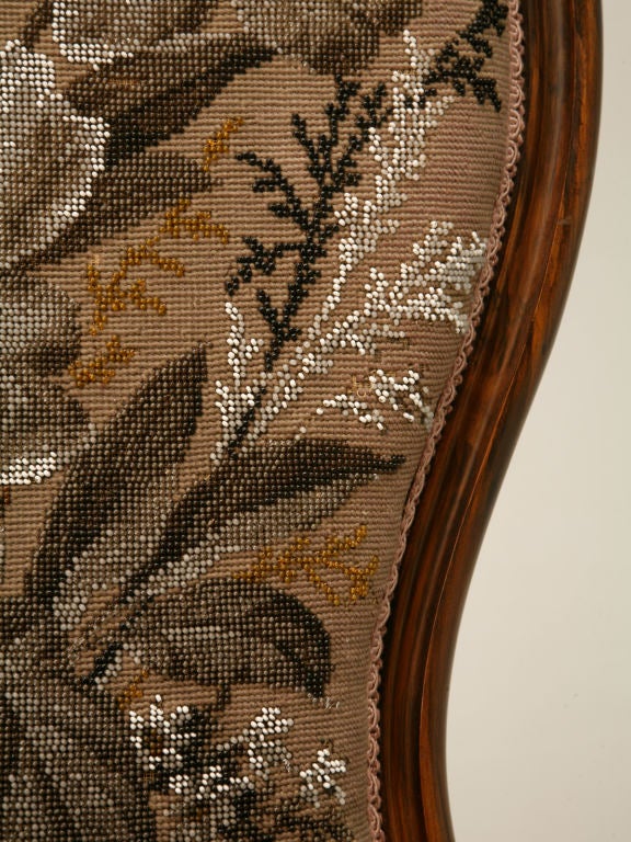 c.1860 Handmade English Beaded Slipper Chair w/ Rosewood Frame In Good Condition In Chicago, IL