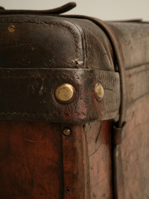 19th Century c.1880 English Leather Traveling Trunk