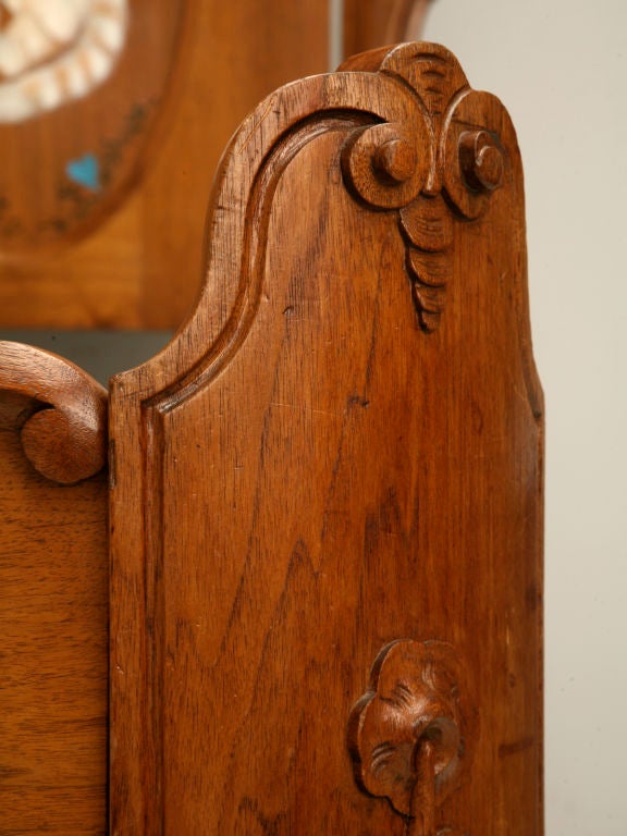 American Victorian Folk Art Bed with Hand-Painted Cats, circa 1880 Solid Walnut 1