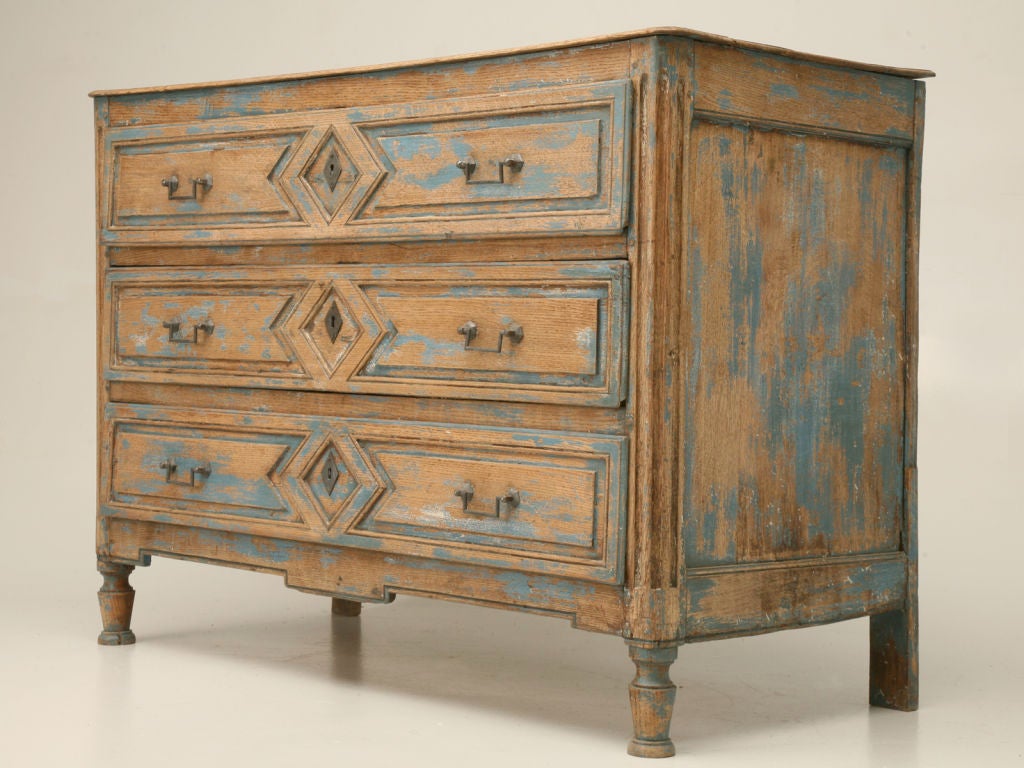 Absolutely gorgeous oak Directoire 3-drawer commode with unique diamant accented drawers and a wonderful aged blue painted finish. We are showing you this beautiful chest in it's original as found state, prior to any restoration. When it is