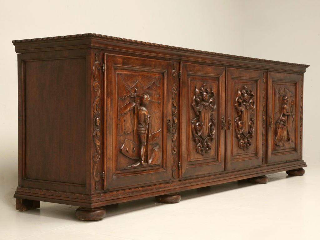 Stellar Vintage Spanish HandCarved Figural Mahogany Buffet at 1stDibs