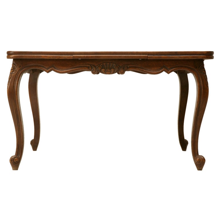 Petite French Oak Draw-Leaf Dining Table, circa 1930