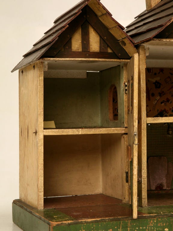 c.1930 Amersham English Tudor Dollhouse 3