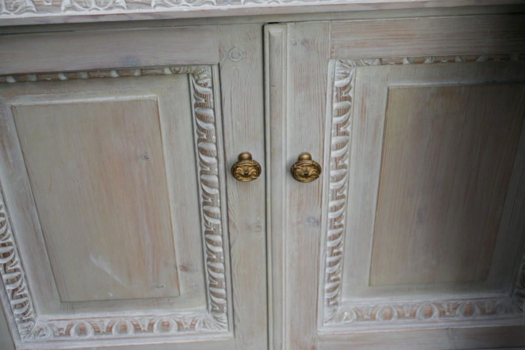 Pair of Georgian carved and limed cabinets 3