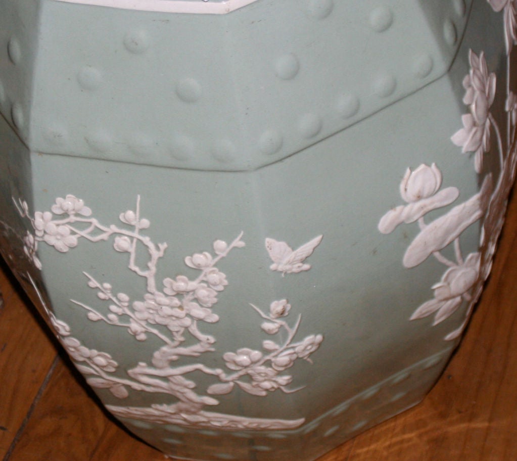 Chinese Porcelain Garden Stool 1