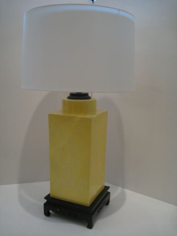 Chinese Style Yellow Glazed Ceramic Lamp For Sale 2