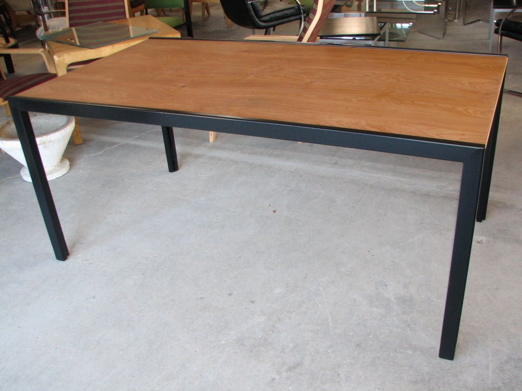 Black minimalist metal base and maple top.<br />
This table has been designed by Hendrich Van Keppel and Taylor Green, Californian designer.