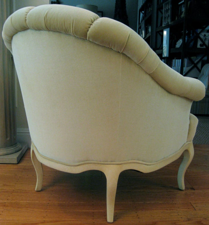 American Elegant tufted velvet Club chair