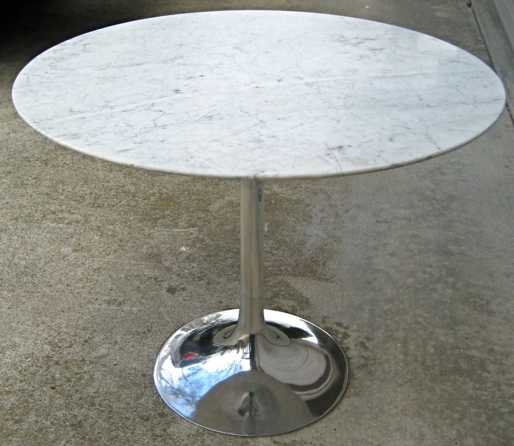 Mid-20th Century Polished aluminum base Tulip table with Carrara Marble top