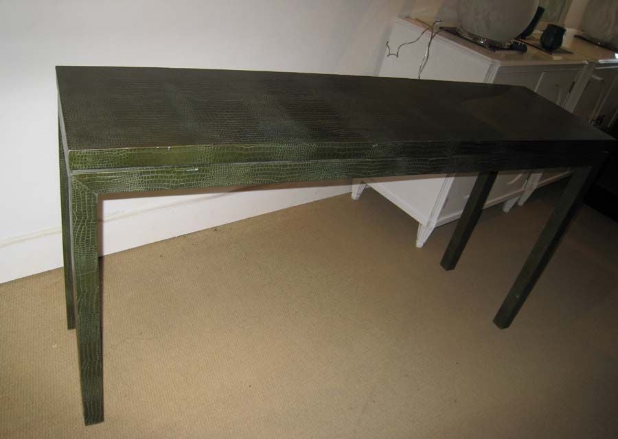 FAUX ALLIGATOR PARSONS CONSOLE SOFA TABLE