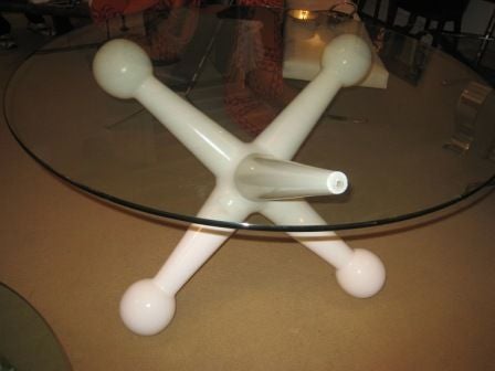 American Fun Sculptural Jacks White Lacquered Tables