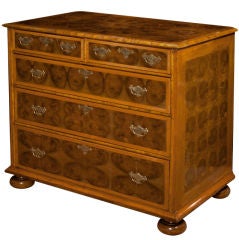 William and Mary Oyster Veneered Chest of Drawers, circa 1690