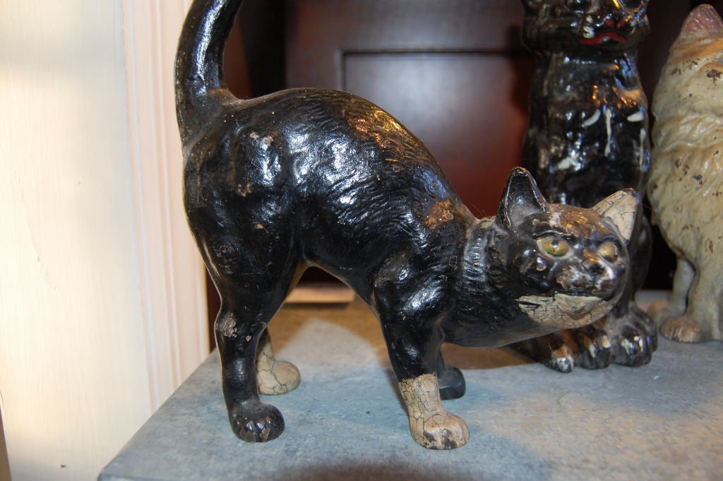 20th Century Set of six cast iron cats For Sale