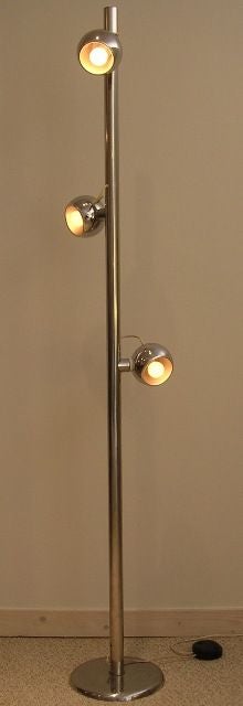 Magnetic Floor lamp. For Sale 3