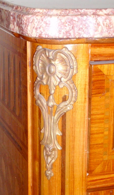 Marquetry Pair of French Neoclassic Nightstands