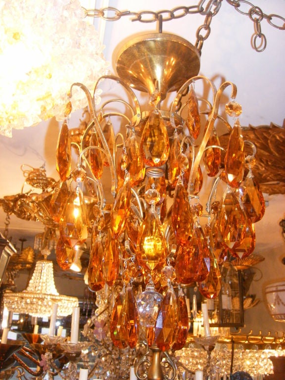 Gilt Metal and Amber Crystal Light Fixture In Good Condition For Sale In New York, NY