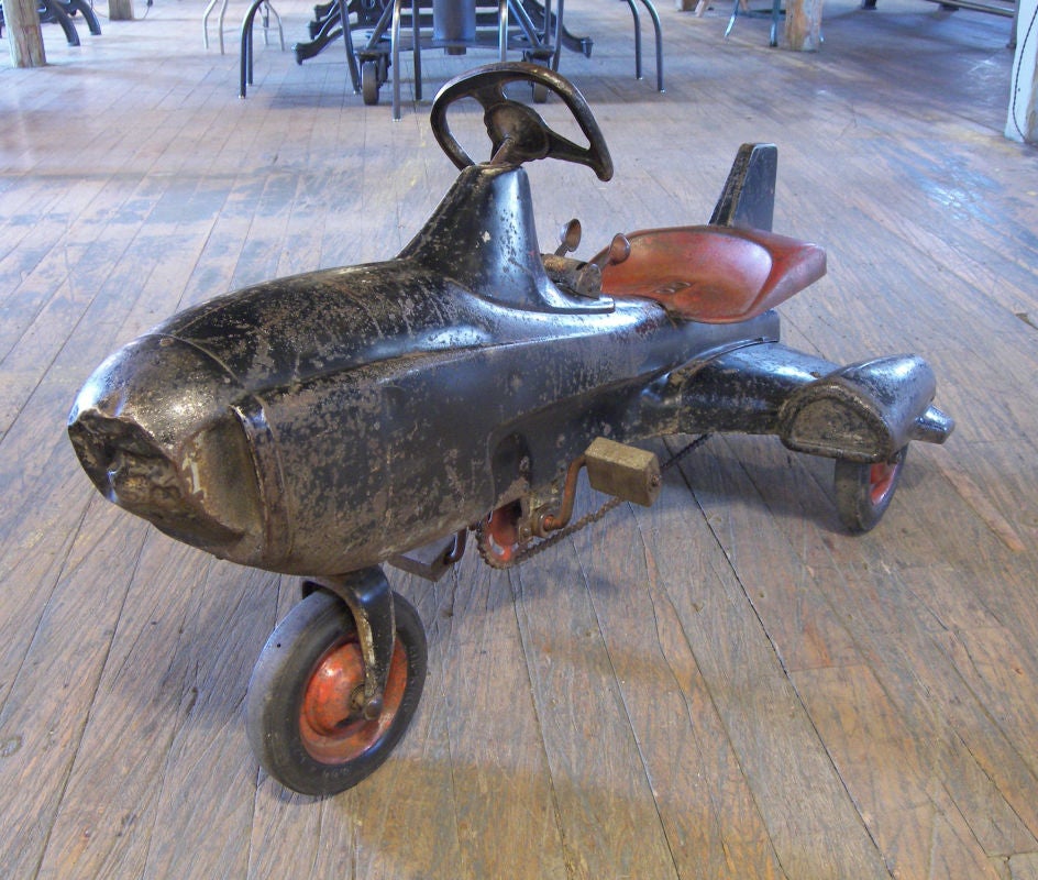 Vintage Metal Toy Peddle Airplane / Car In Good Condition In Oakville, CT