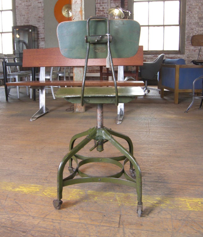 vintage toledo chair