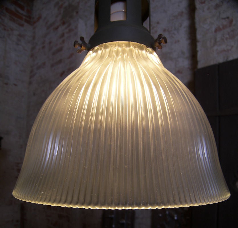 Vintage Glass Holophane Ceiling Pendant Hanging Lamp, Light In Good Condition In Oakville, CT