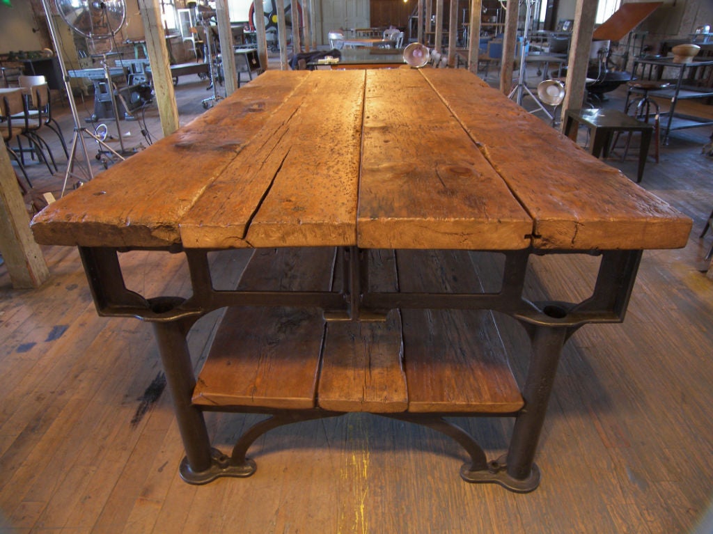 Vintage Industrial Cast Iron & Wood Display Work Bench Conference Dining Table In Distressed Condition In Oakville, CT