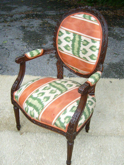 19th Century Antique Louis XVI style Fauteuil in Ikat Moire