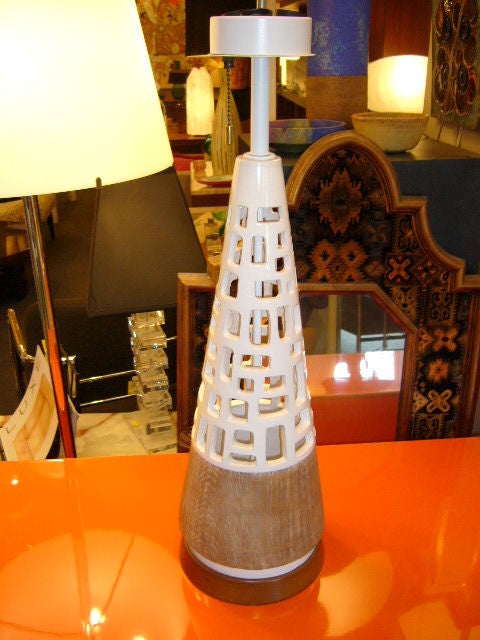 Tall 1950s Zaccagnini Reticulated Pottery Obelisk Lamp