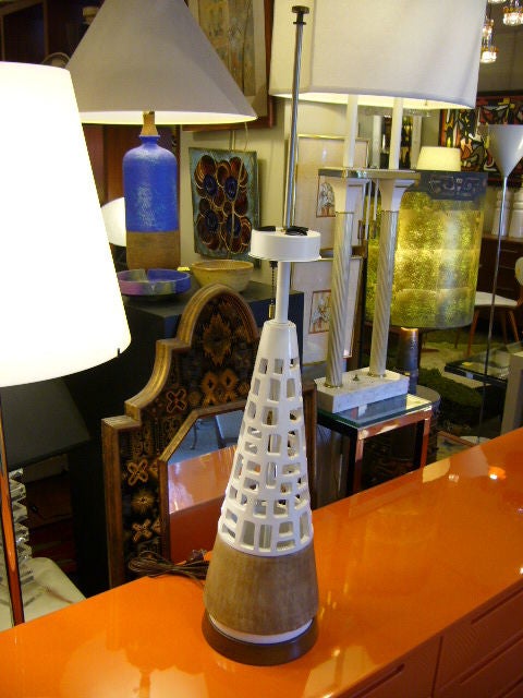 Tall 1950s Zaccagnini Reticulated Pottery Obelisk Lamp 1