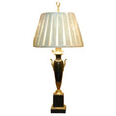 Vintage Single marbelized lamp with wooden base