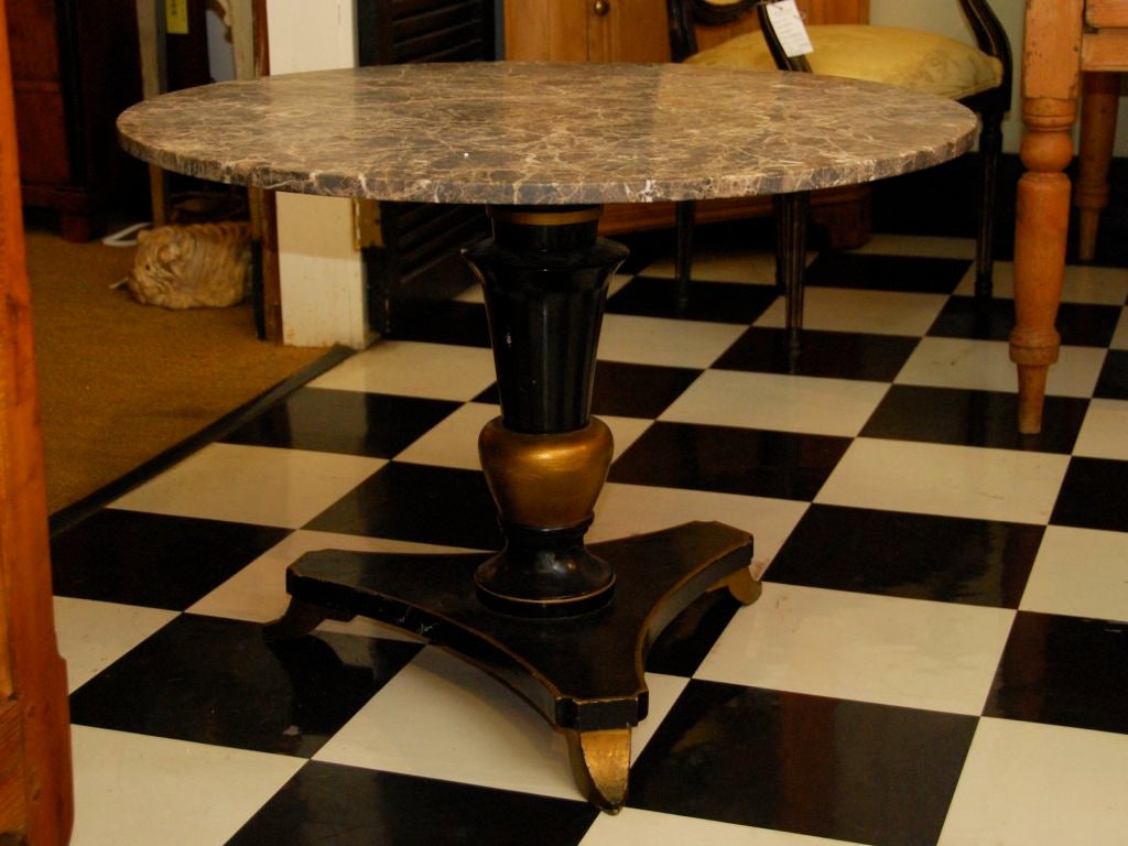 Vintage round marble top coffee table