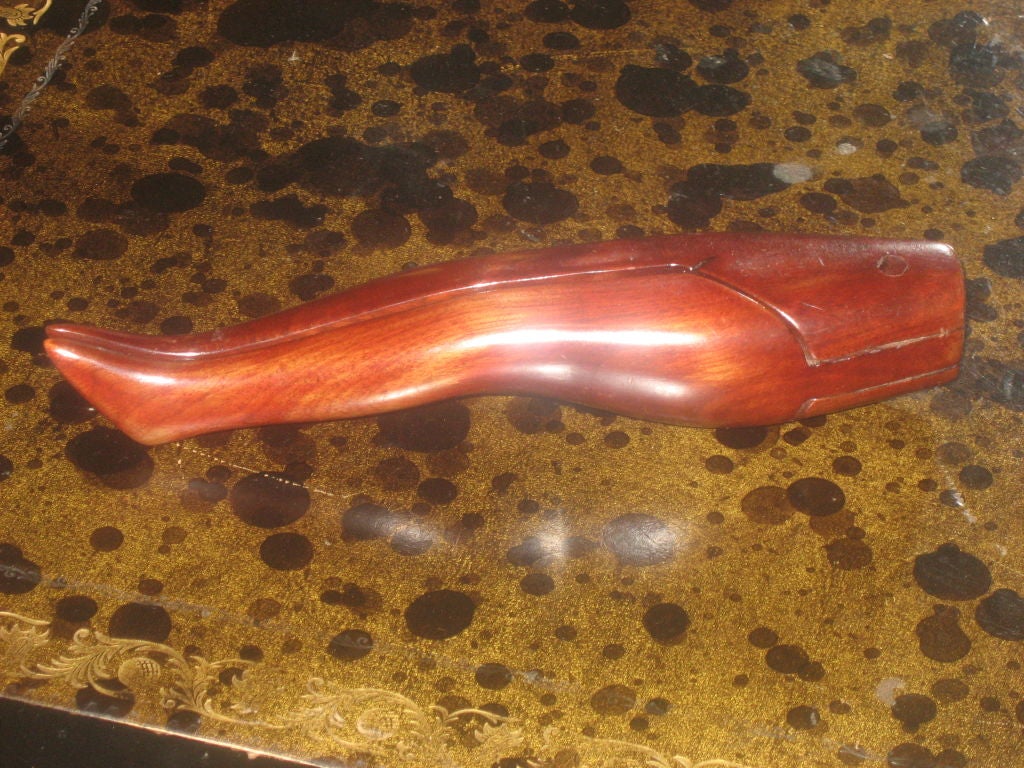 Wooden Lady Leg Nutcracker In Excellent Condition In Stamford, CT