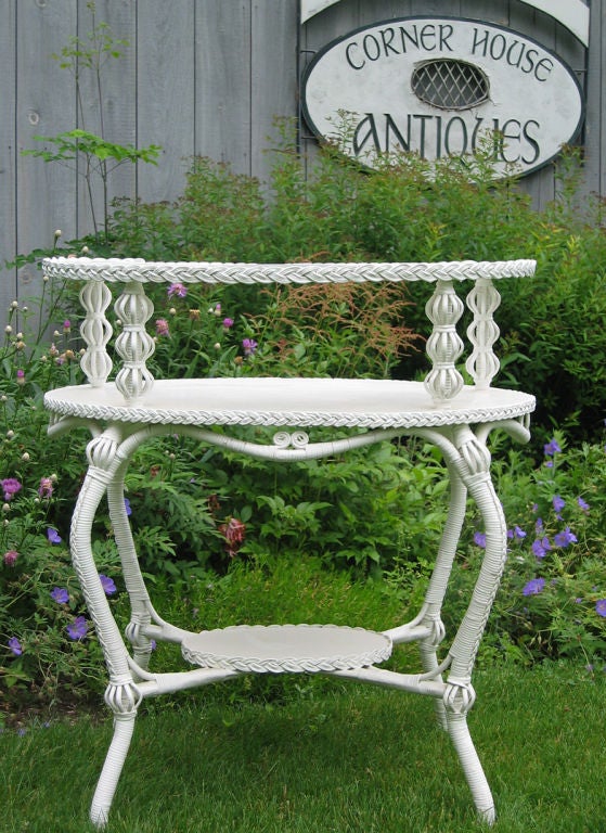 Victorian Wicker Vanity