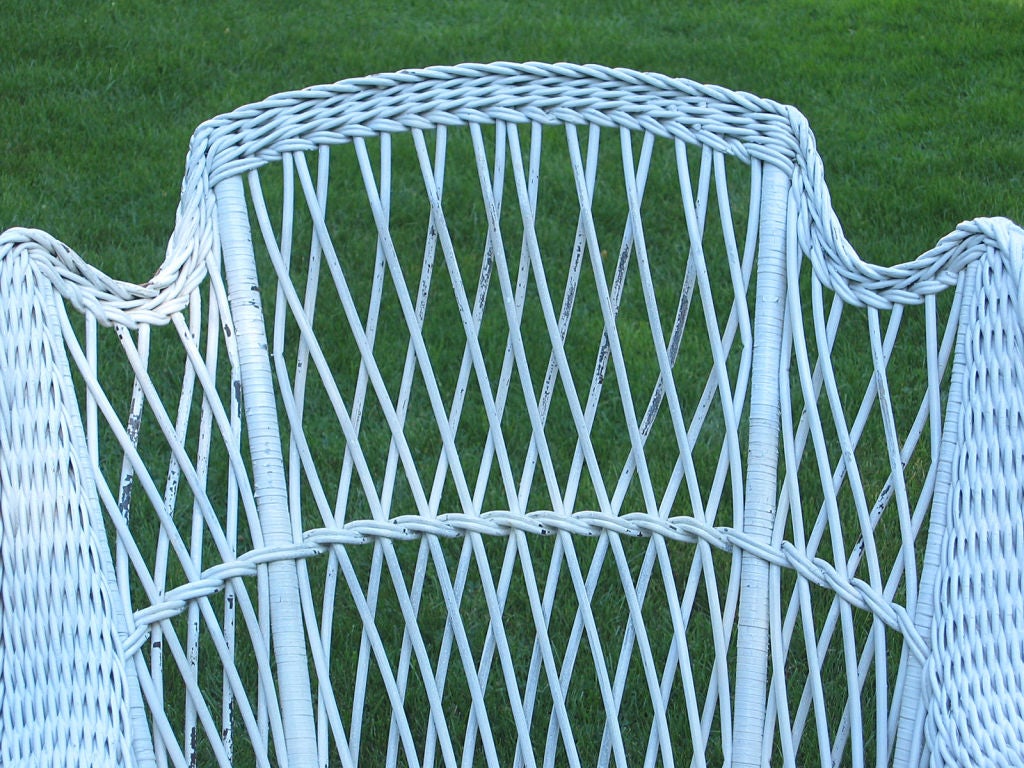 Reed Bar Harbor Wicker Chaise Longue For Sale