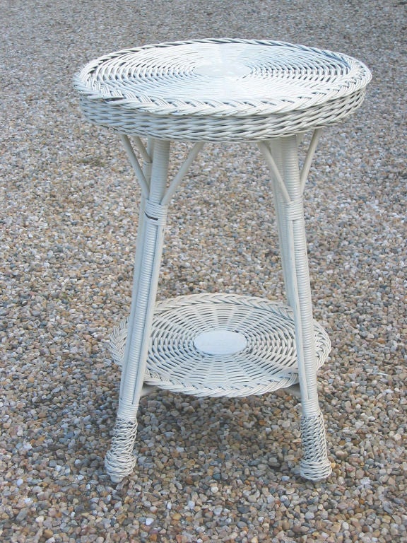 BAR HARBOR WICKER SIDE TABLE