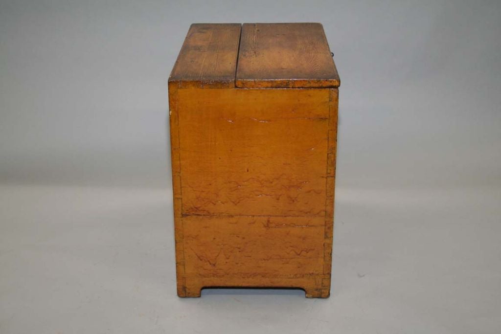 Vintage Chinese Blanket Chest