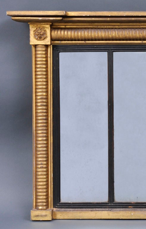 English William IV Overmantel Mirror In Excellent Condition In Sheffield, MA
