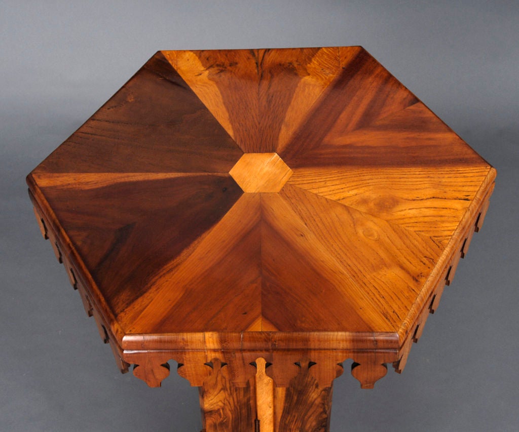 Carved Tourist Souvenir Pedestal Tripod Table For Sale